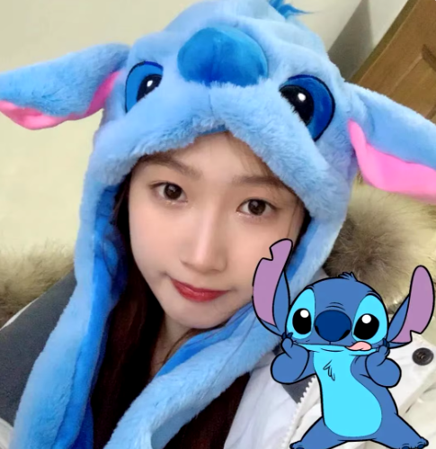 Plush Blue Character Hat with Moving Ears – Fun and Cozy Unisex Winter Hat