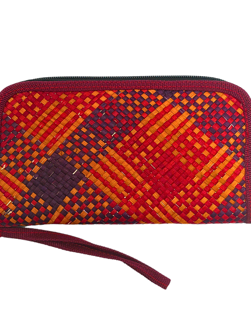 Load image into Gallery viewer, Handwoven Buri Wallet Purse | Eco-Friendly Straw Clutch
