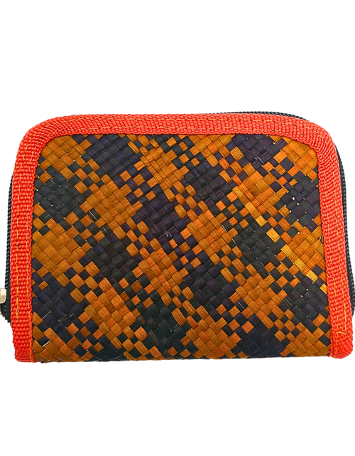 Load image into Gallery viewer, Eco-Friendly Handcrafted Buri Wallet with Zipper - Stylish and Sustainable
