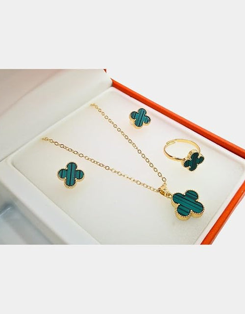 Load image into Gallery viewer, 5 piece 4 leaf clover jewelry set with watch, bracelet, earrings, ring, necklace, with jewelry box
