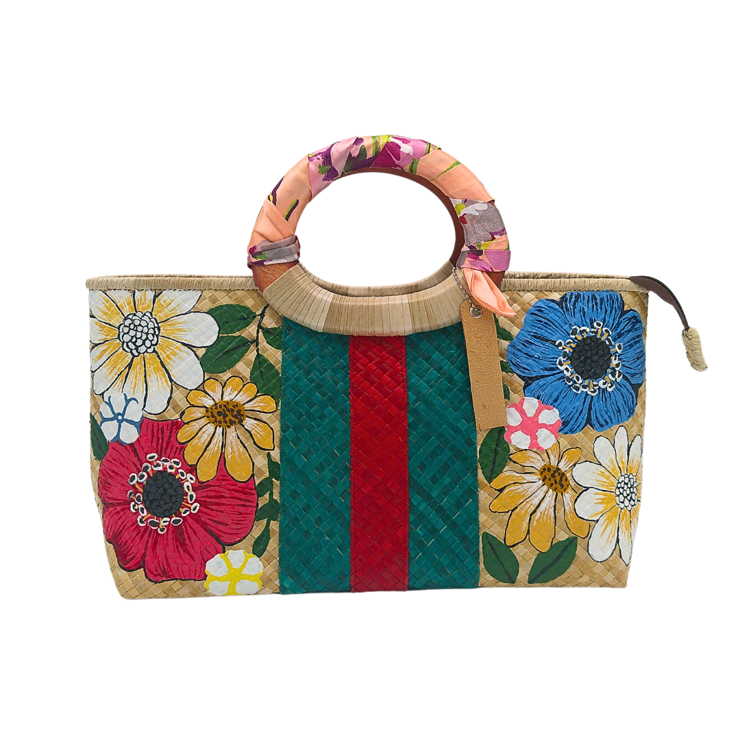 Handwoven Pandan Handbag with Wooden Handle - Gucci Inspired Floral Design - Eco-Friendly and Stylish