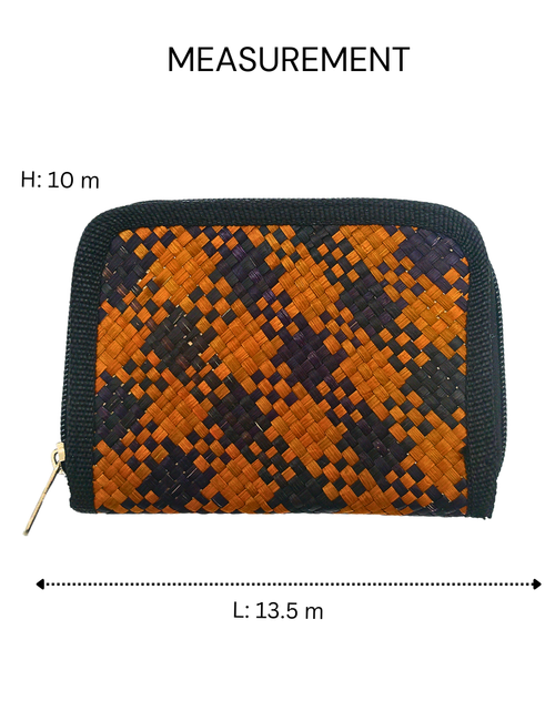 Load image into Gallery viewer, Eco-Friendly Handcrafted Buri Wallet with Zipper - Stylish and Sustainable
