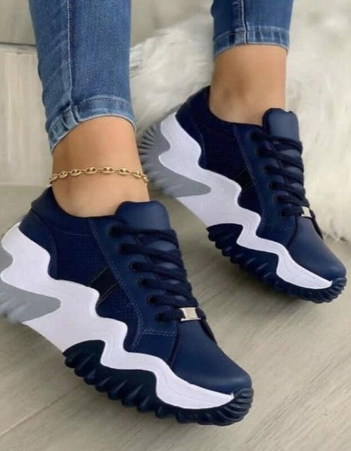 Load image into Gallery viewer, Women&#39;s Chunky Wave Sole Sneakers | White and Navy Blue Shoes
