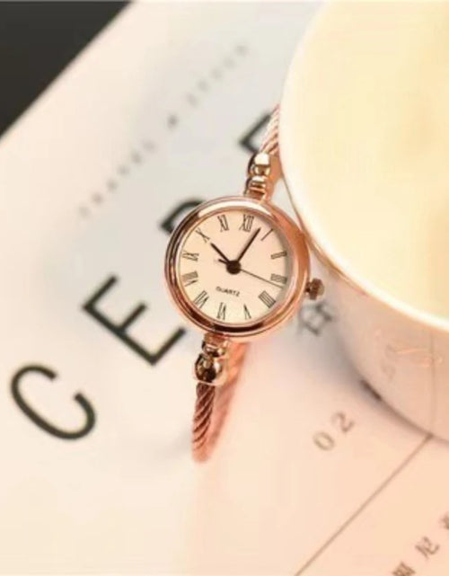 Load image into Gallery viewer, Elegant Roman Numeral Vintage Bangle Quartz Watch for Women
